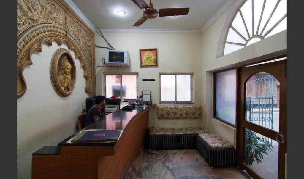 Hotel Venkateswara Kolkata Exterior photo