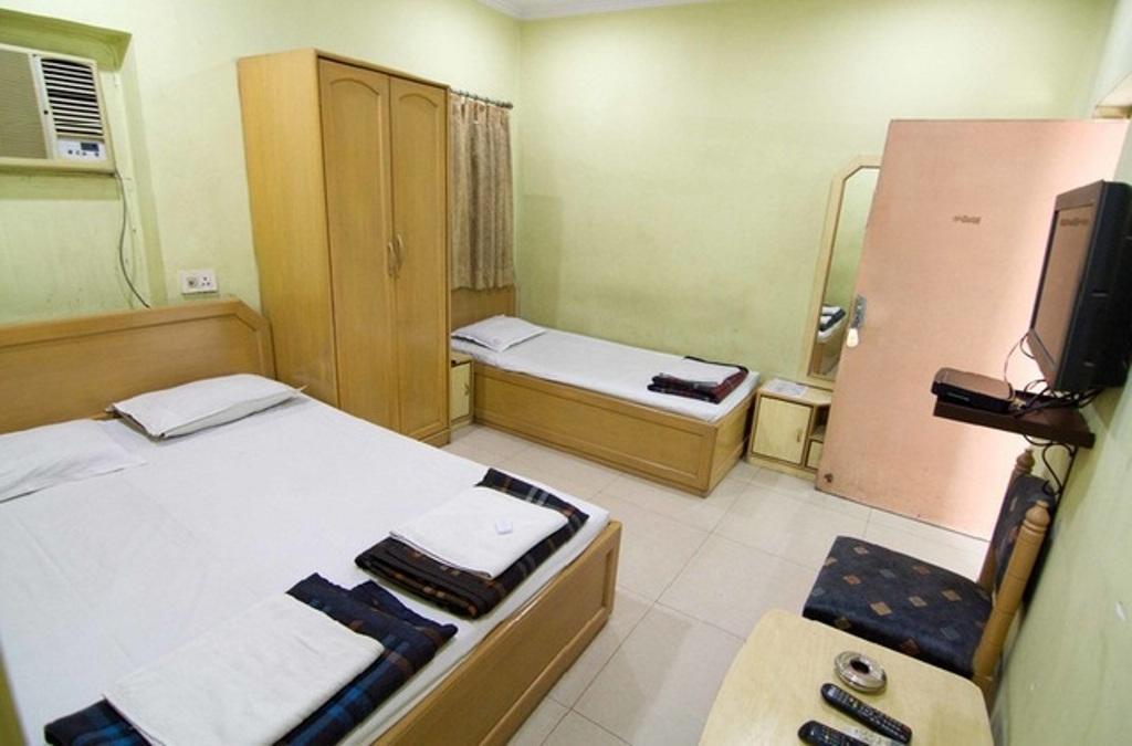 Hotel Venkateswara Kolkata Exterior photo